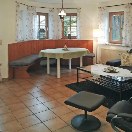 Ferienwohnung Im Eg 242s Apartman